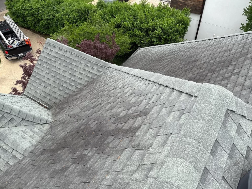 Asphalt Roof in Richardson, Texas needing Roof Maintenance